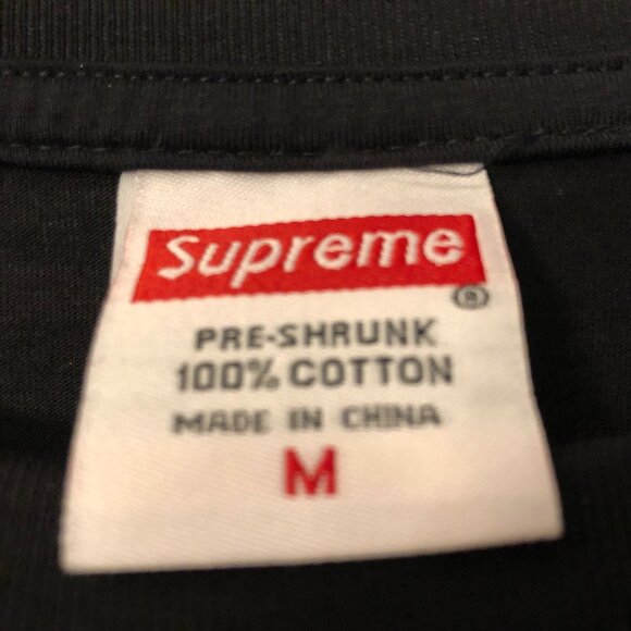 New. Supreme Logo T-Shirt: Size M - Picture 6 of 7